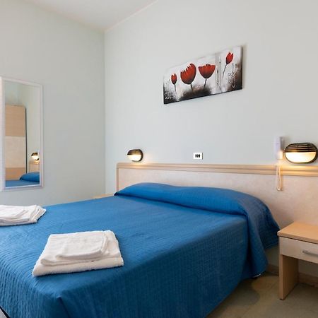 Hotel Olympic Milano Marittima Exterior foto
