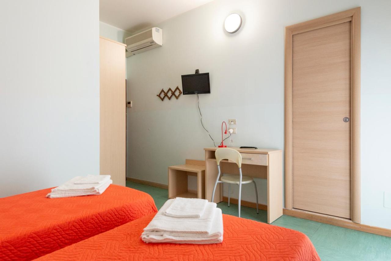 Hotel Olympic Milano Marittima Exterior foto