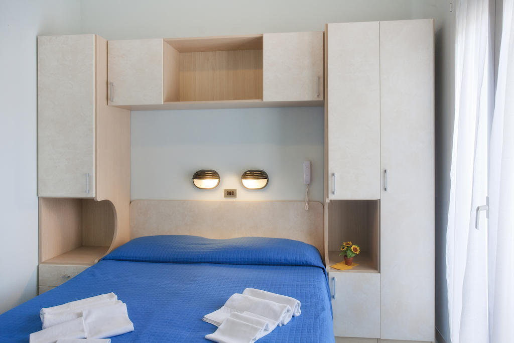 Hotel Olympic Milano Marittima Exterior foto