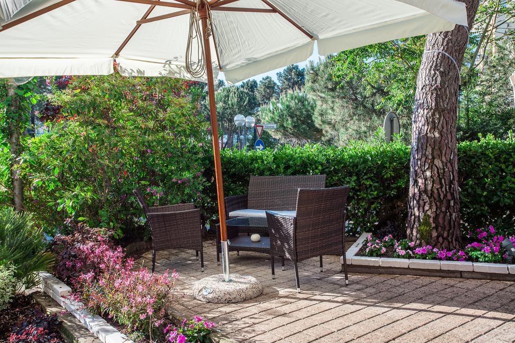 Hotel Olympic Milano Marittima Exterior foto